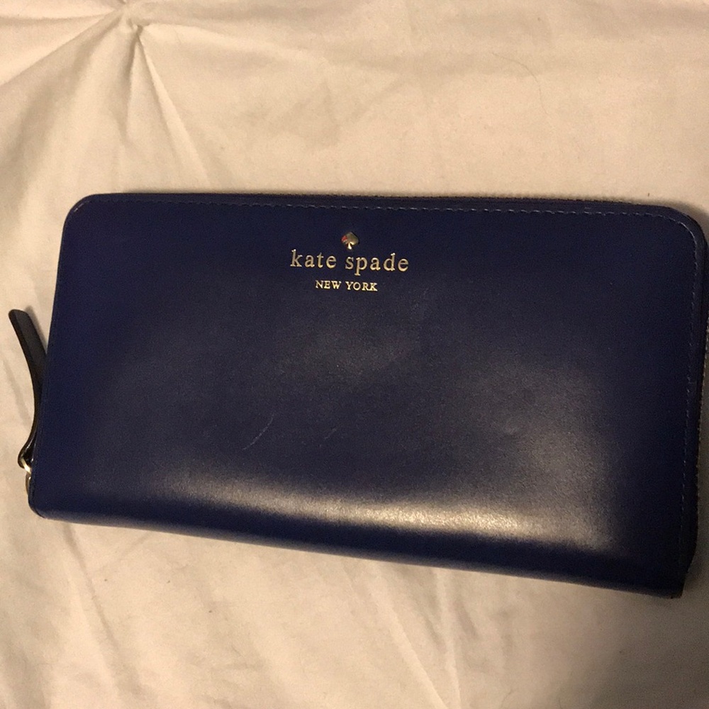 DISCOUNTED Kate Spade wallet